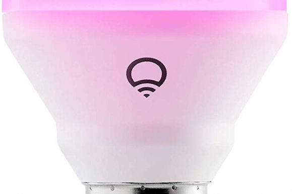 Bombilla LIFX multicolor con Wi-Fi integrado